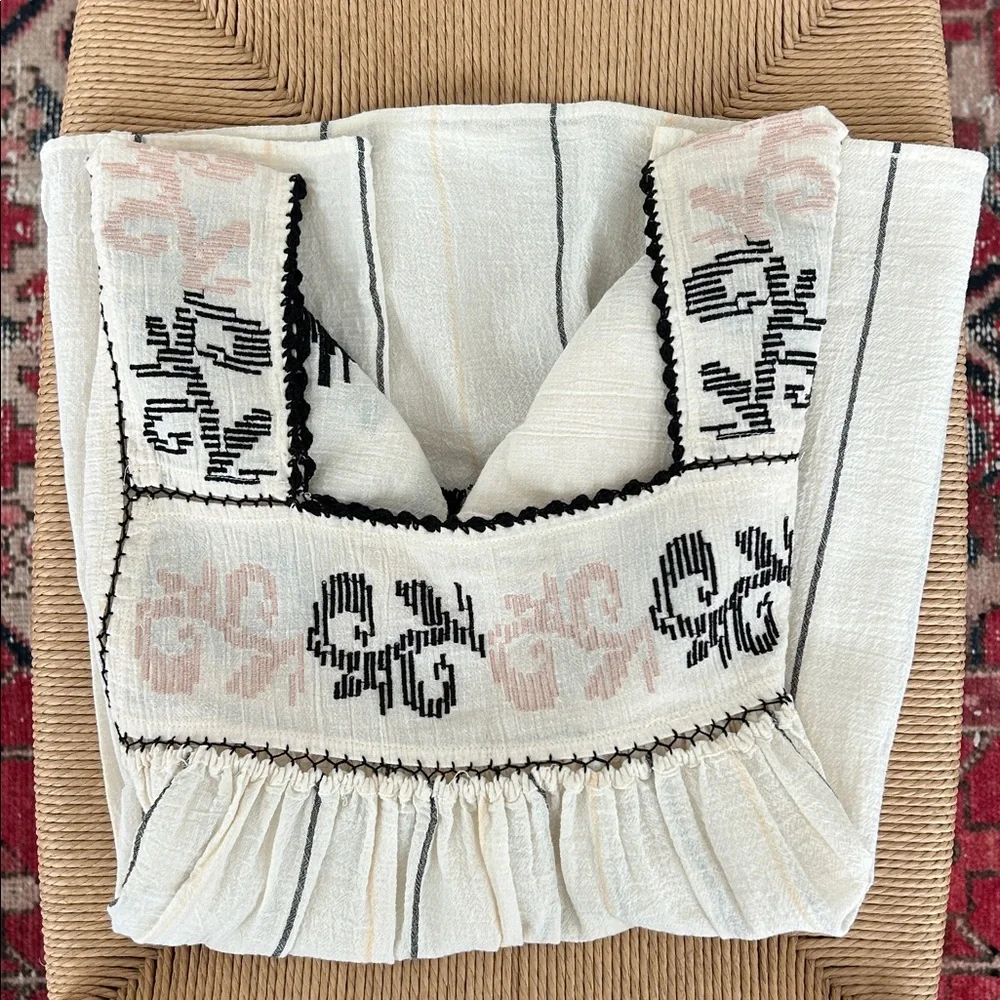 Ulla Johnson GORGEOUS Cream pink and Black Embroidered Blouse size 4 NWT - Picture 14 of 16